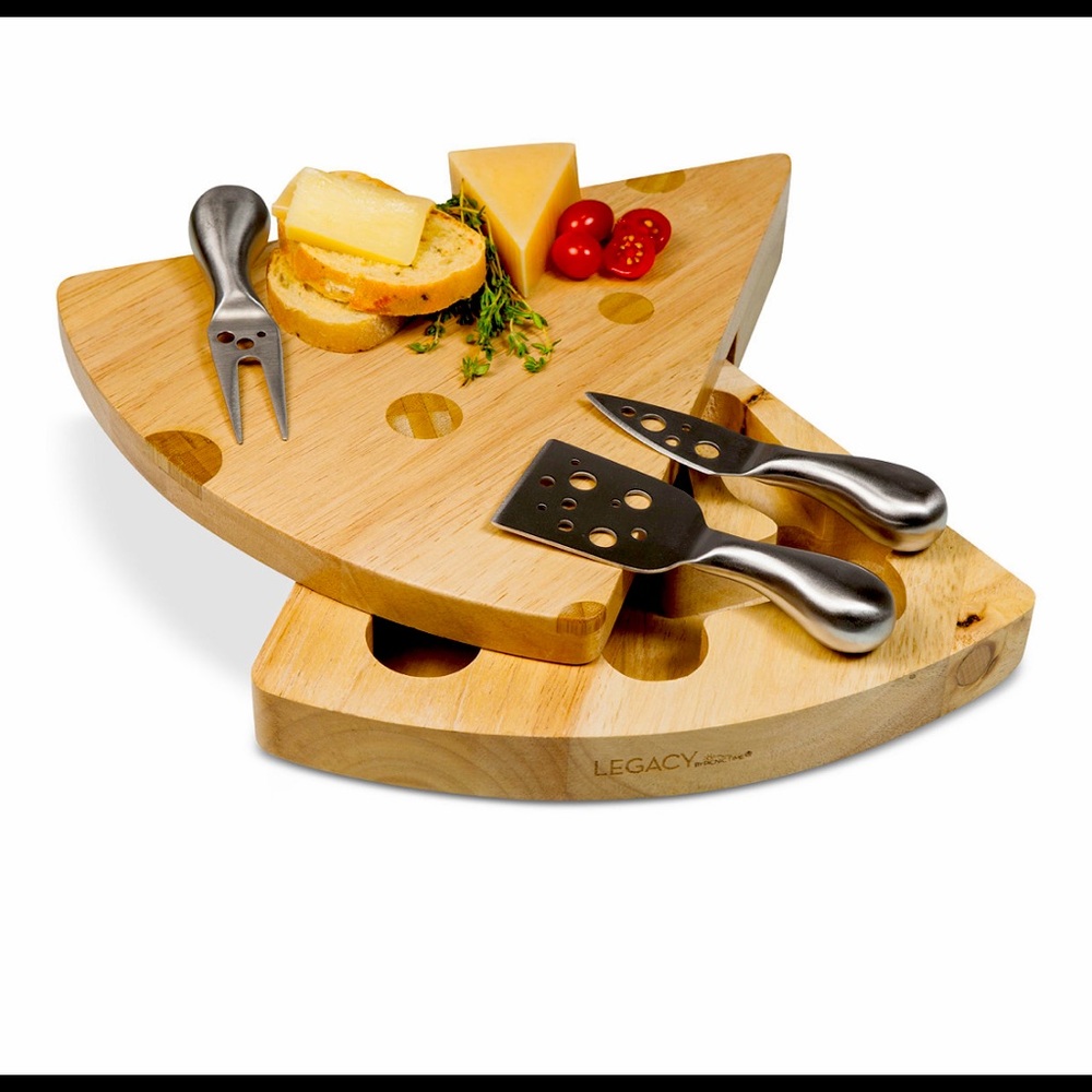 TOSCANA by picnic time Cheese board